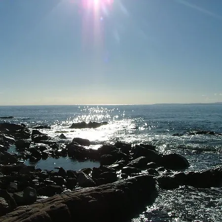 Dans St Raphael Сен-Рафаель