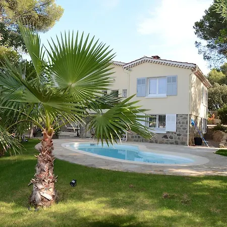 Apartamento Dans St Raphael