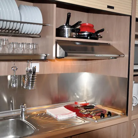 Dans St Raphael Saint-Raphaël