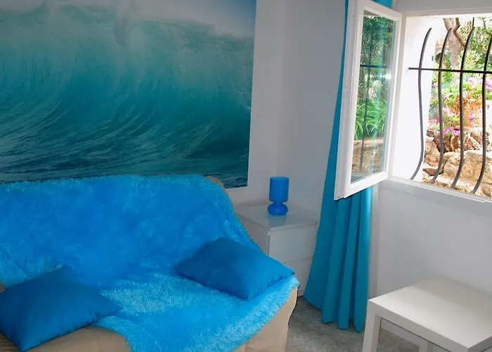 Dans St Raphael * Saint-Raphael (Var)